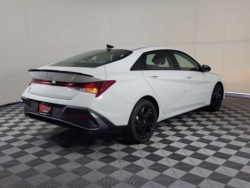 New 2026 Hyundai Elantra SEL Sport Sedan