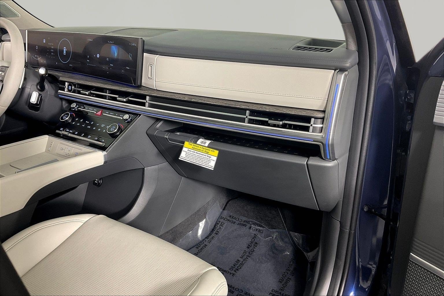 2026 Hyundai Santa Fe Limited - Photo 30