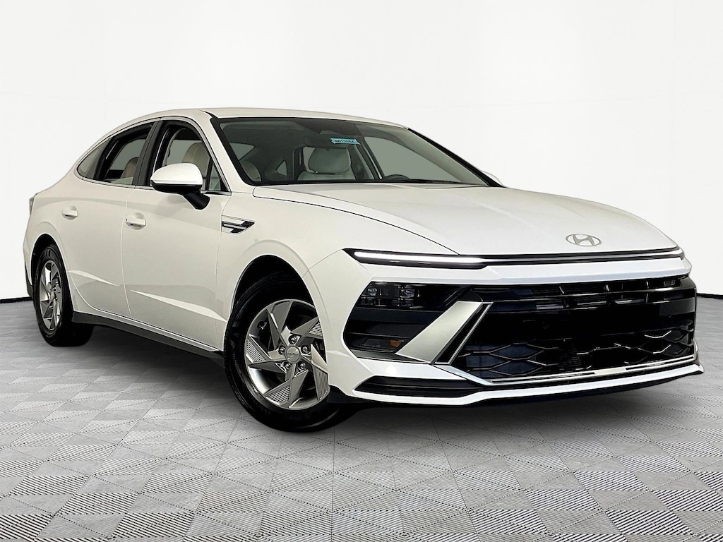 Certified 2025 Hyundai Sonata SE SE FWD