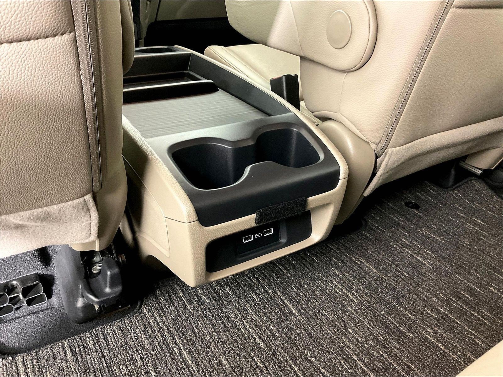 2024 Honda Odyssey EX-L - Photo 13