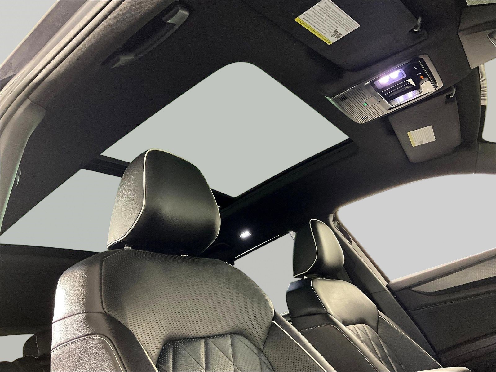 2024 Volkswagen Atlas Cross Sport SEL Premium R-LINE - Photo 27