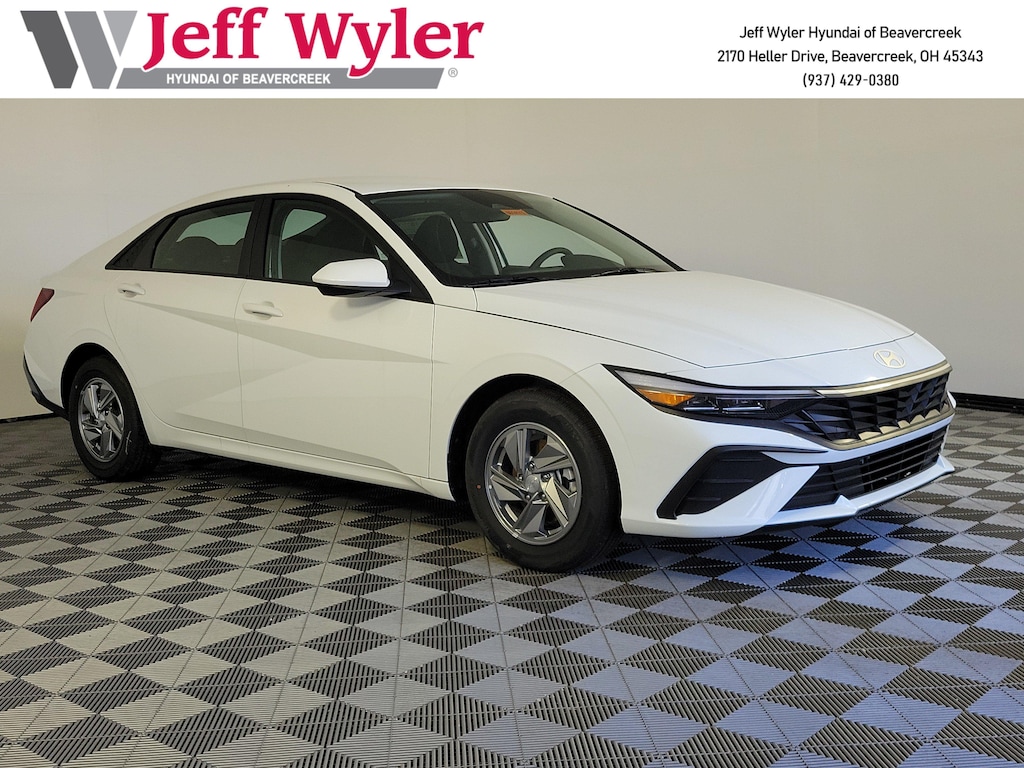 New 2026 Hyundai Elantra SE Sedan