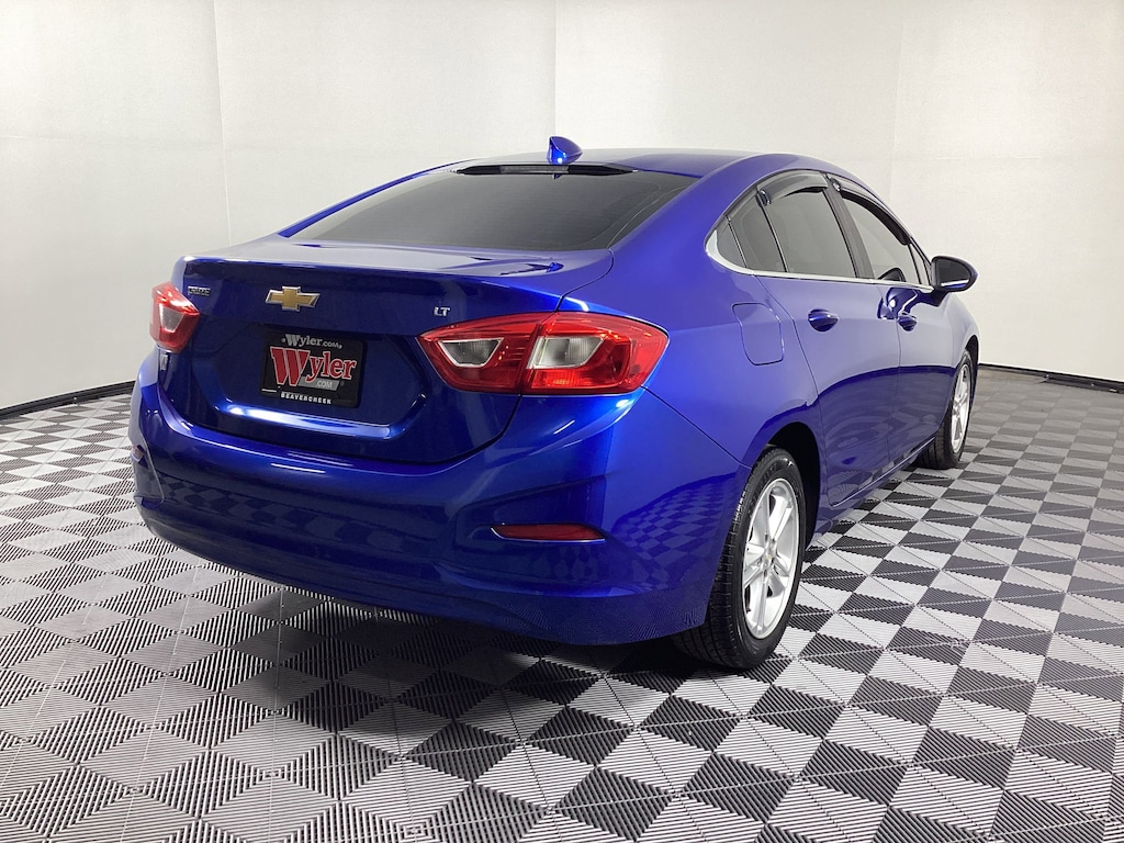 Used 2016 Chevrolet Cruze LT Auto Sedan