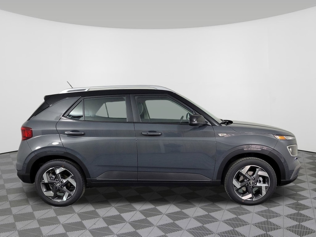 New 2026 Hyundai Venue SEL w/Two-Tone Roof SUV