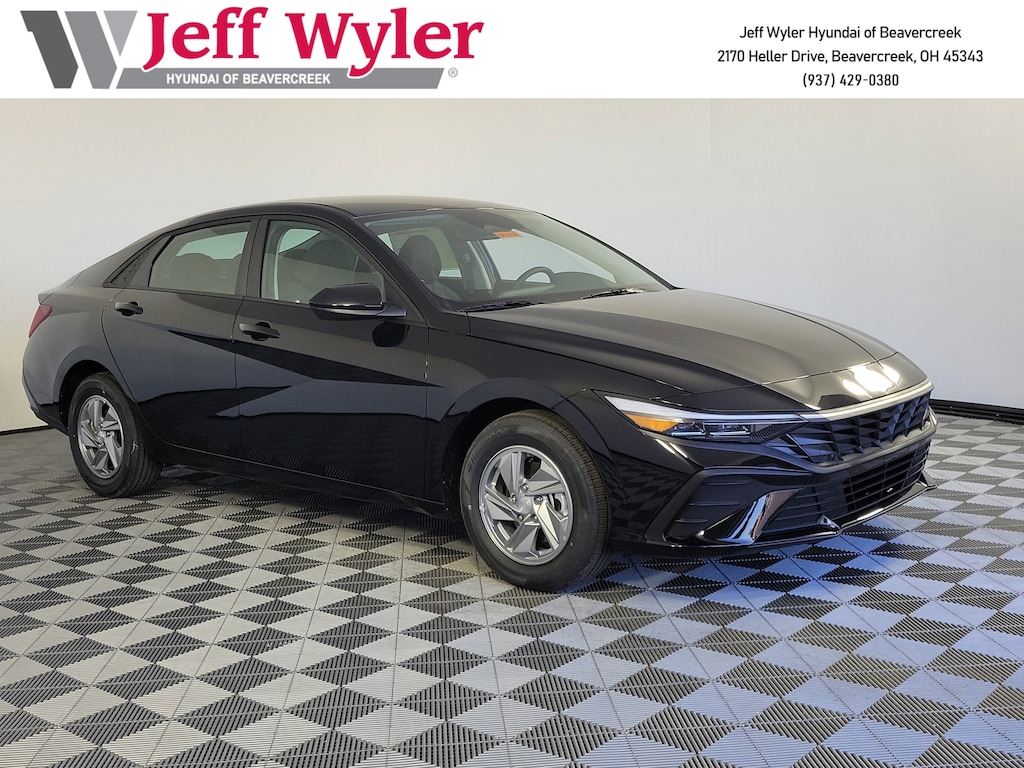 New 2026 Hyundai Elantra SE Sedan