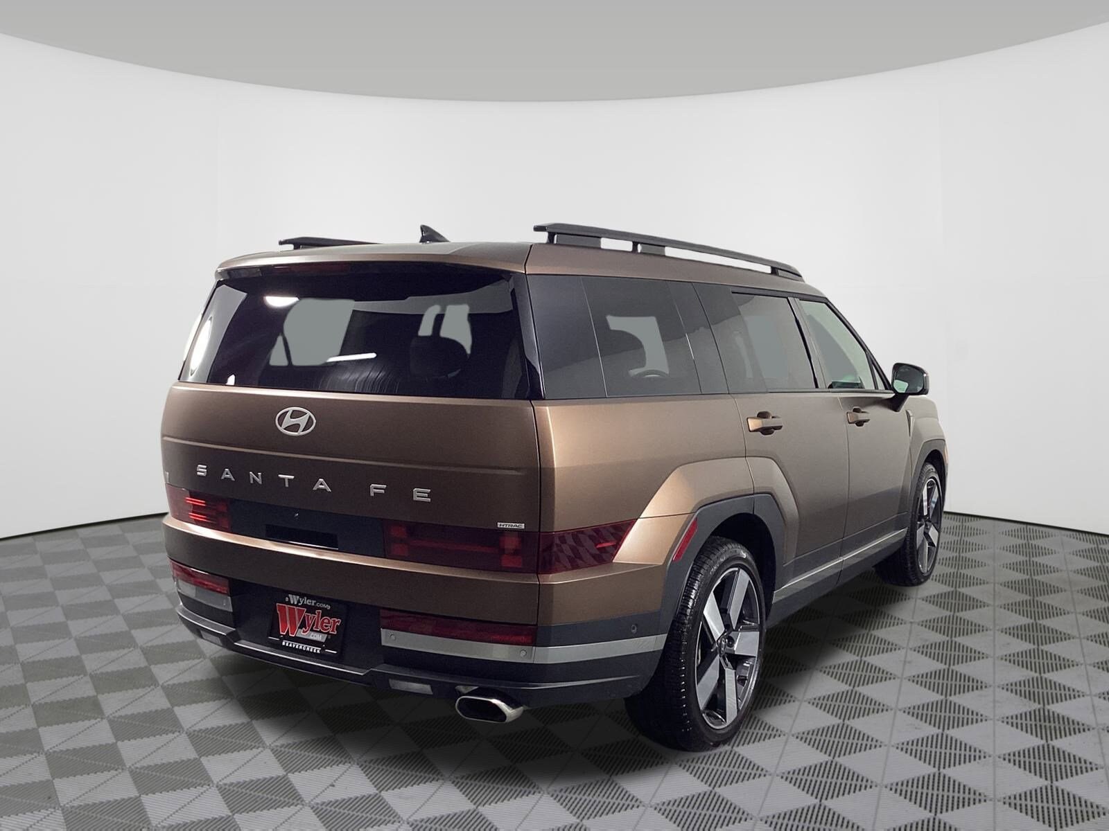 2024 Hyundai Santa Fe Limited photo 4