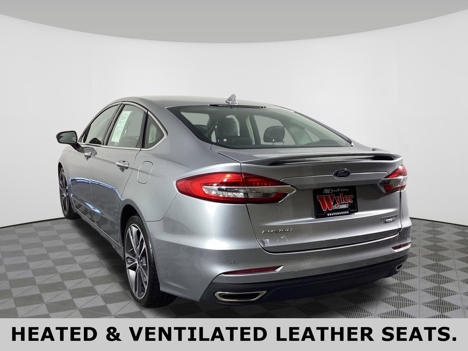 2020 Ford Fusion Titanium photo 3