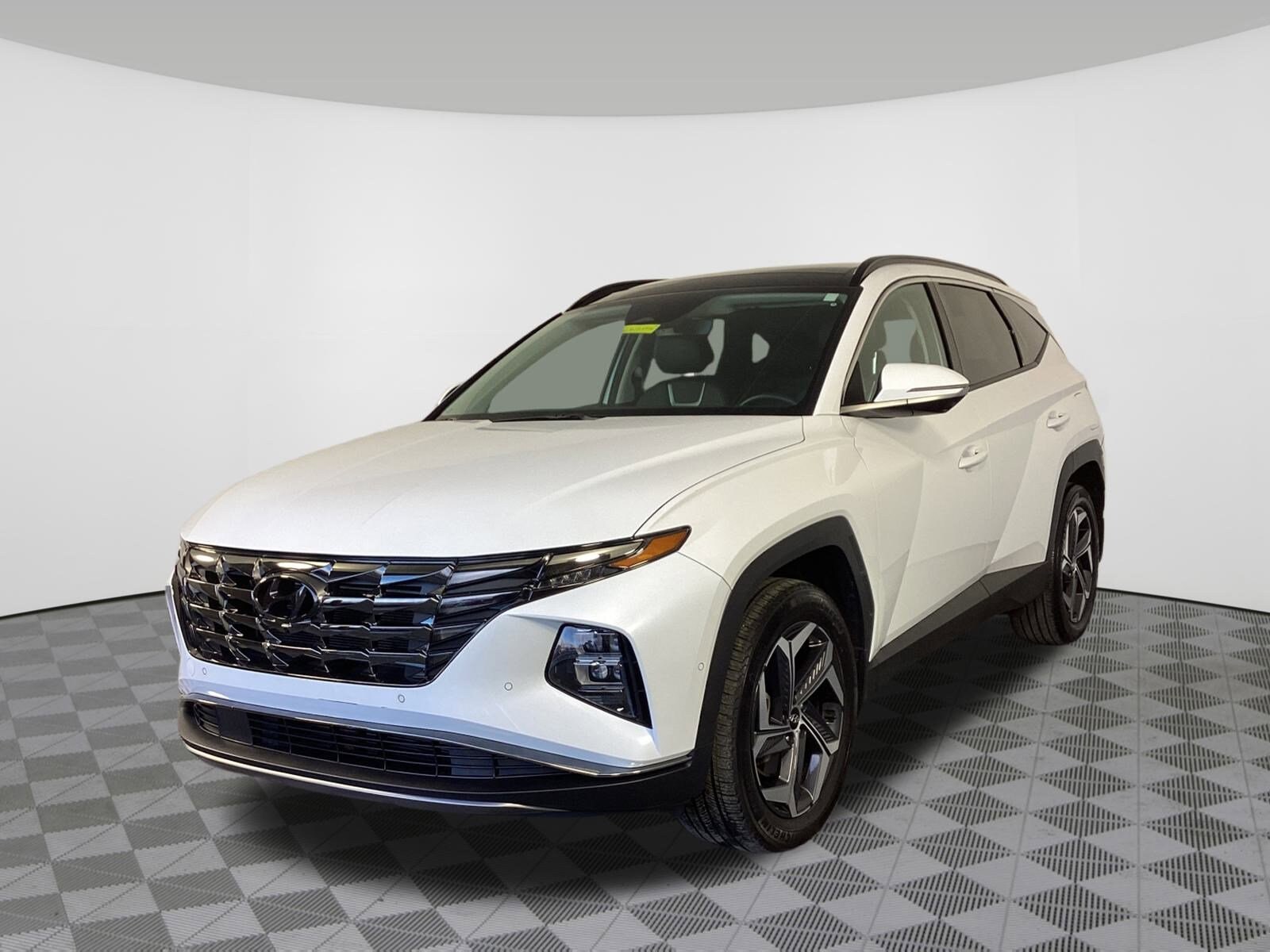 2022 Hyundai Tucson Limited photo 2