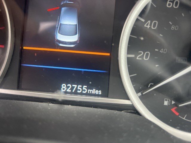 2019 Nissan Sentra SV photo 2