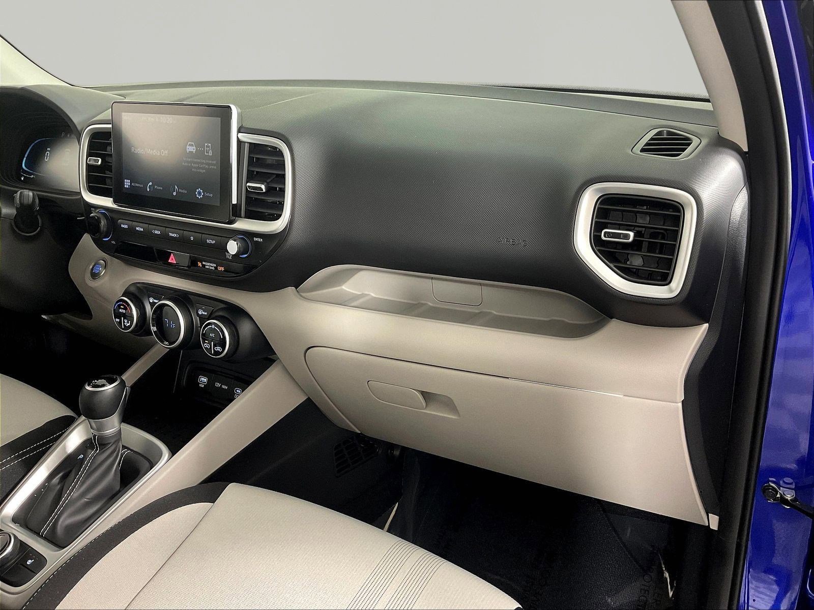 2026 Hyundai Venue SEL - Photo 24