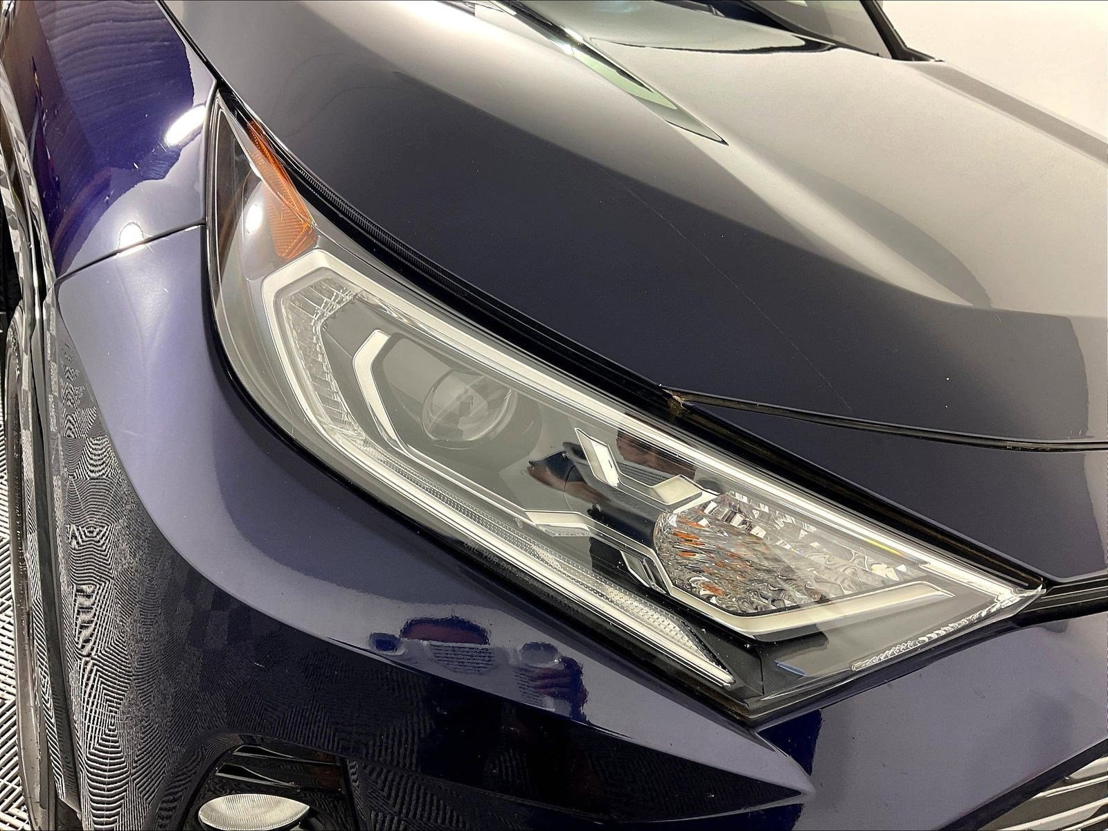 2020 Toyota RAV4 XSE - Photo 32