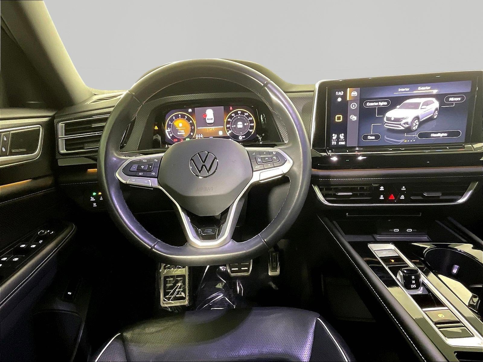 2024 Volkswagen Atlas Cross Sport SEL Premium R-LINE - Photo 8