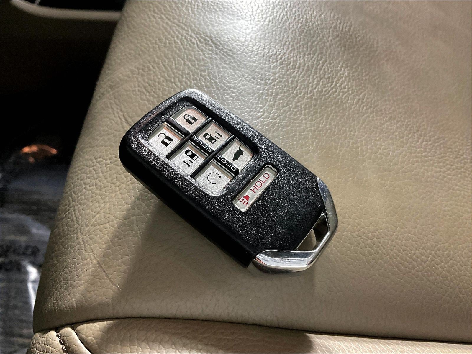 2024 Honda Odyssey EX-L - Photo 39