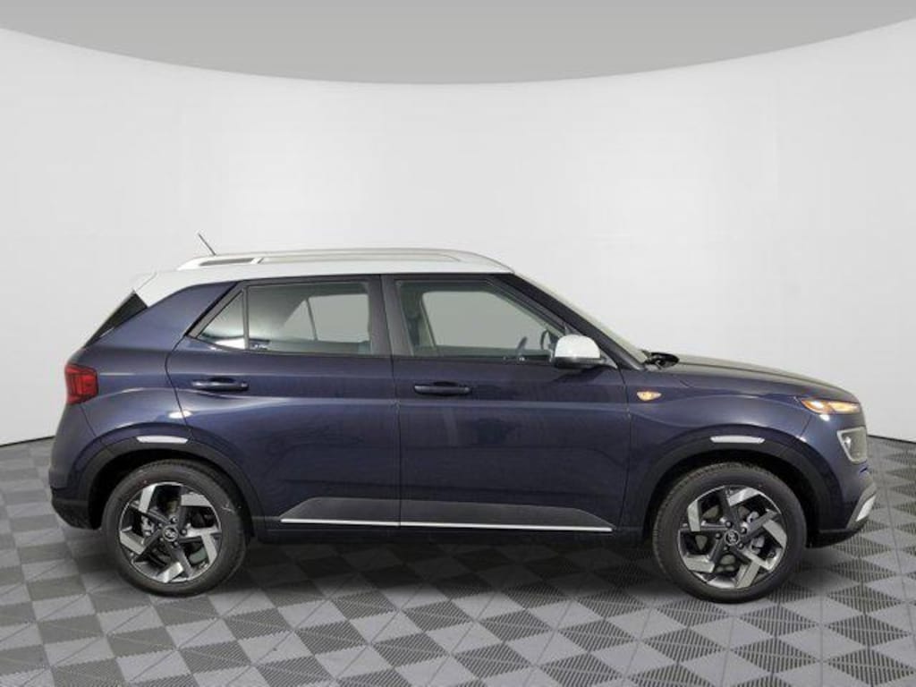 New 2026 Hyundai Venue SEL w/Two-Tone Roof SUV