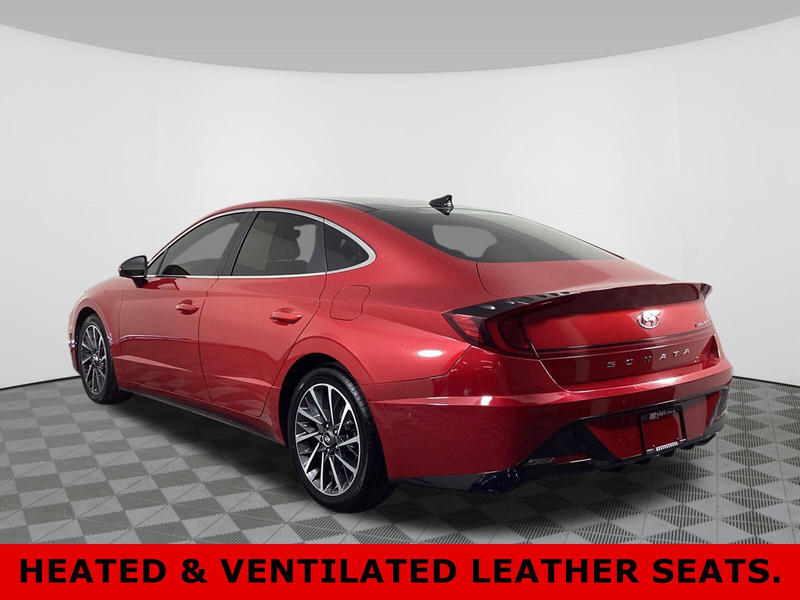 2020 Hyundai Sonata Limited photo 3