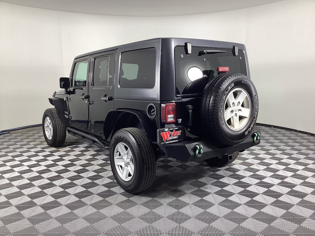 Used 2017 Jeep Wrangler JK Unlimited Sport 4x4 Sport 4x4