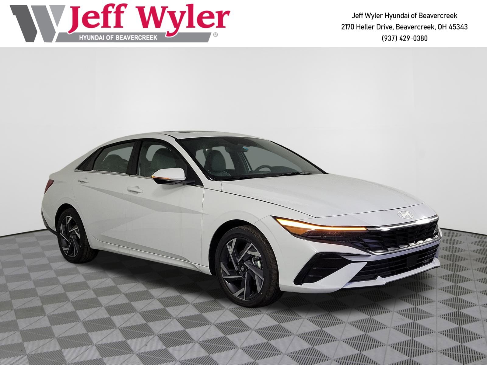 2025 Hyundai Elantra Limited's photo