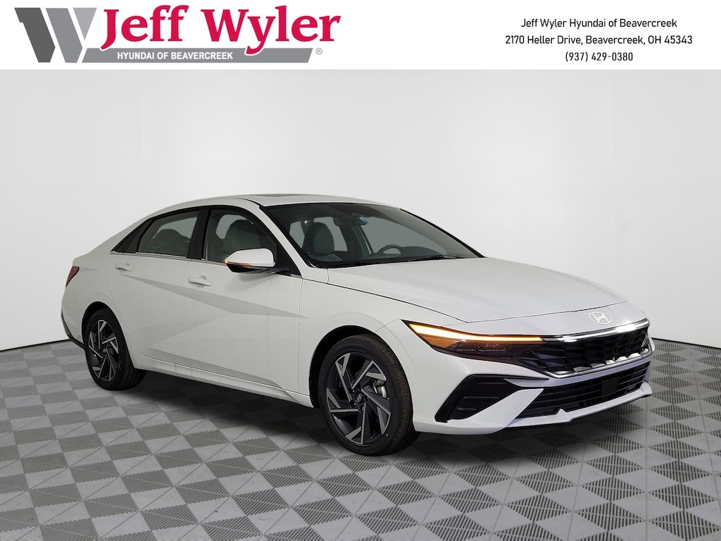 New 2025 Hyundai Elantra Hybrid Limited Sedan