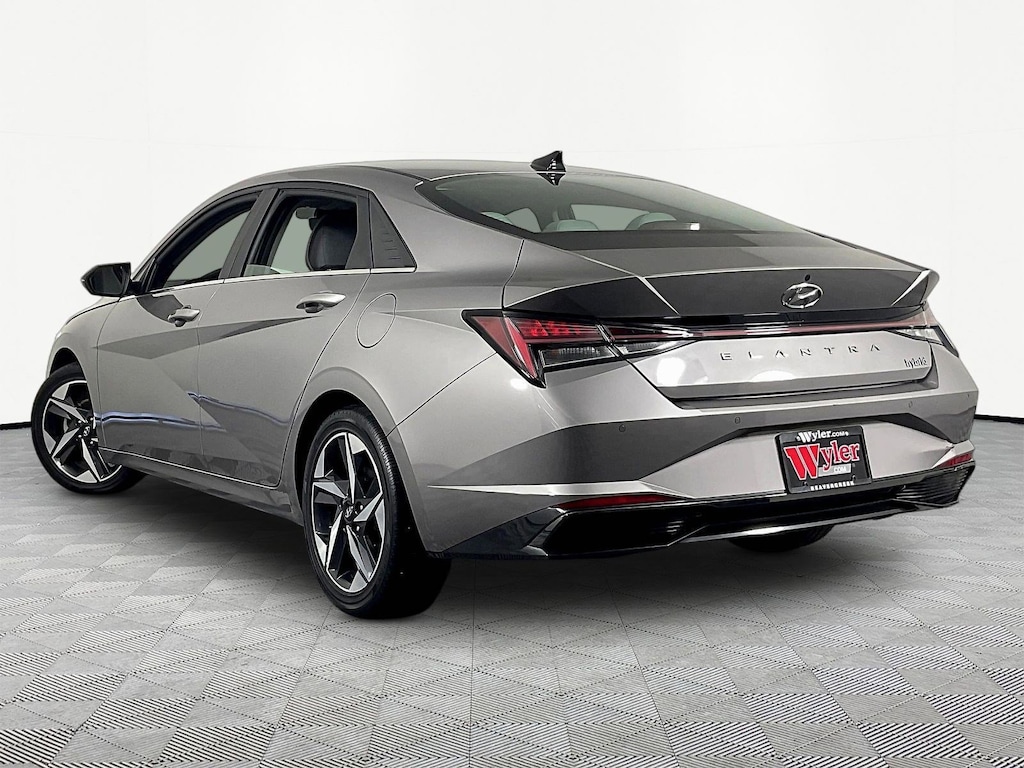 Used 2022 Hyundai Elantra Hybrid Limited Limited DCT