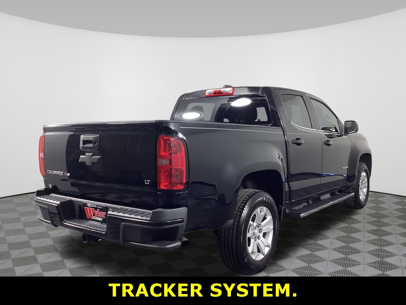 2017 Chevrolet Colorado LT photo 4