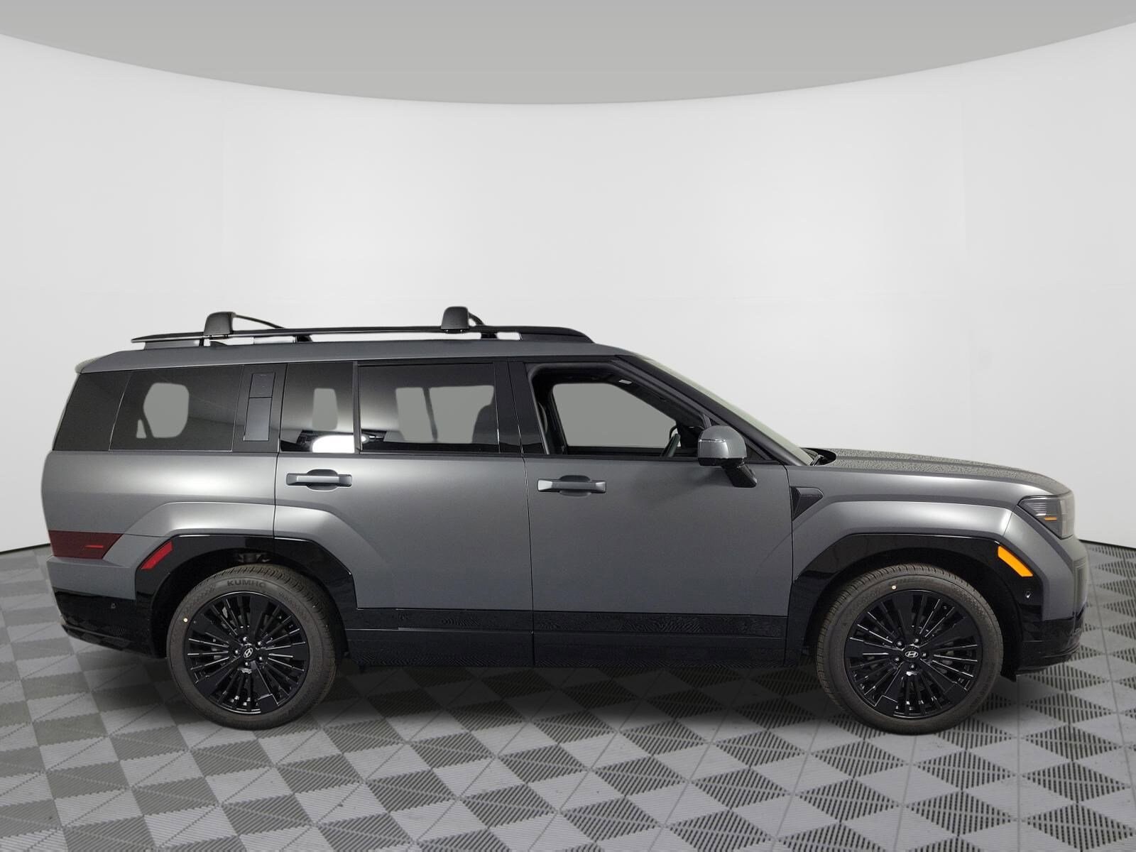 2026 Hyundai Santa Fe Calligraphy photo 2