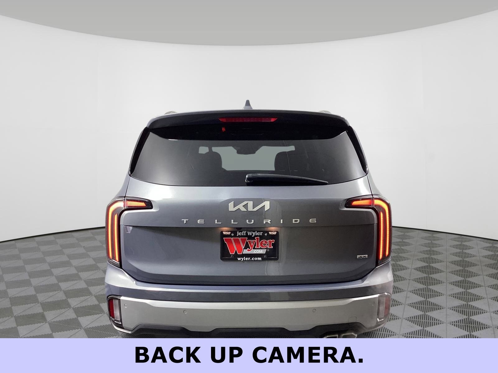 2023 Kia Telluride EX photo 4