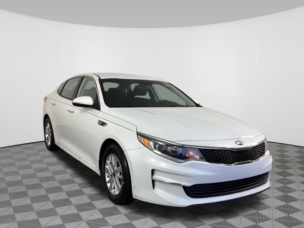 Used 2018 Kia Optima LX LX Auto
