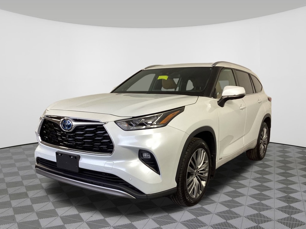 Used 2022 Toyota Highlander Hybrid Platinum Hybrid Platinum AWD