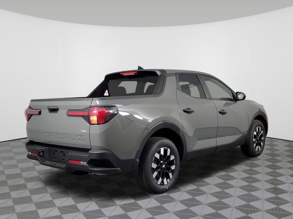 New 2025 Hyundai Santa Cruz SE AWD Truck Crew Cab