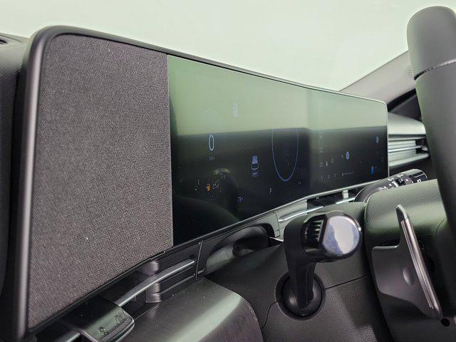 2025 Hyundai Kona SEL Convenience - Photo 12