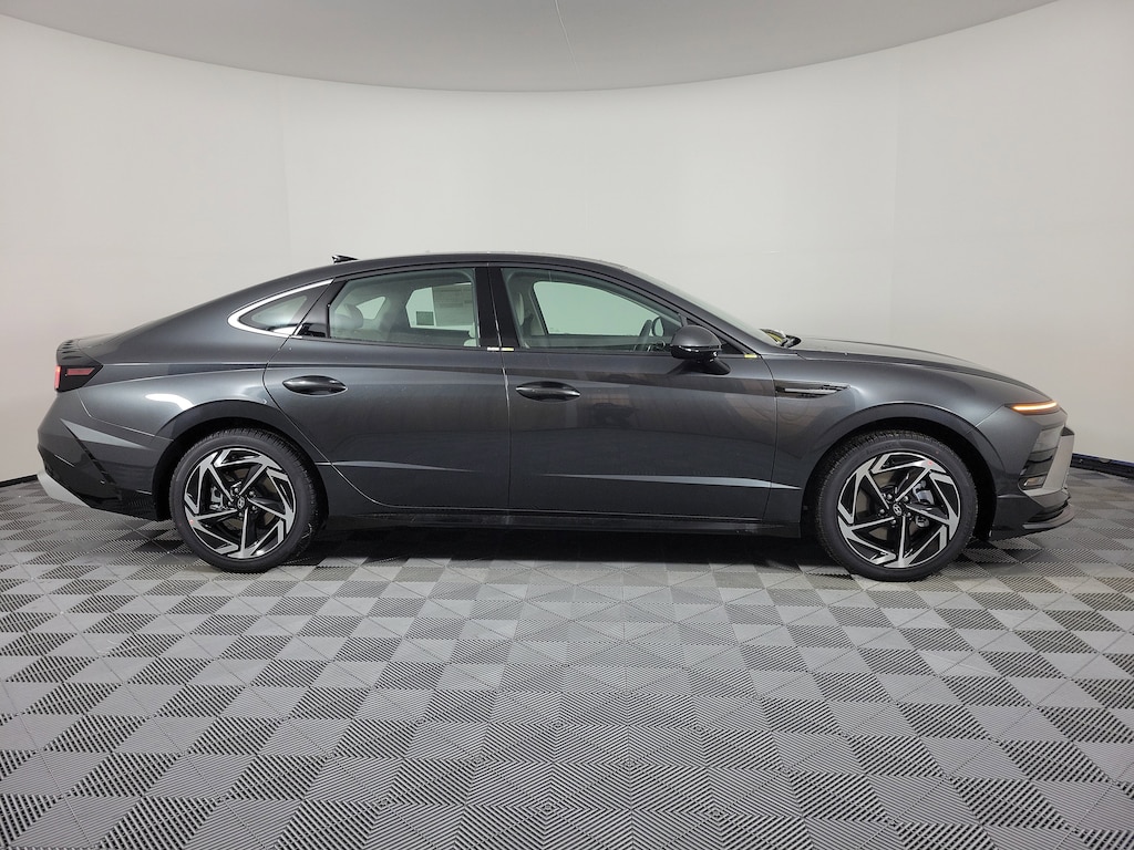 New 2026 Hyundai Sonata SEL Sport Sedan