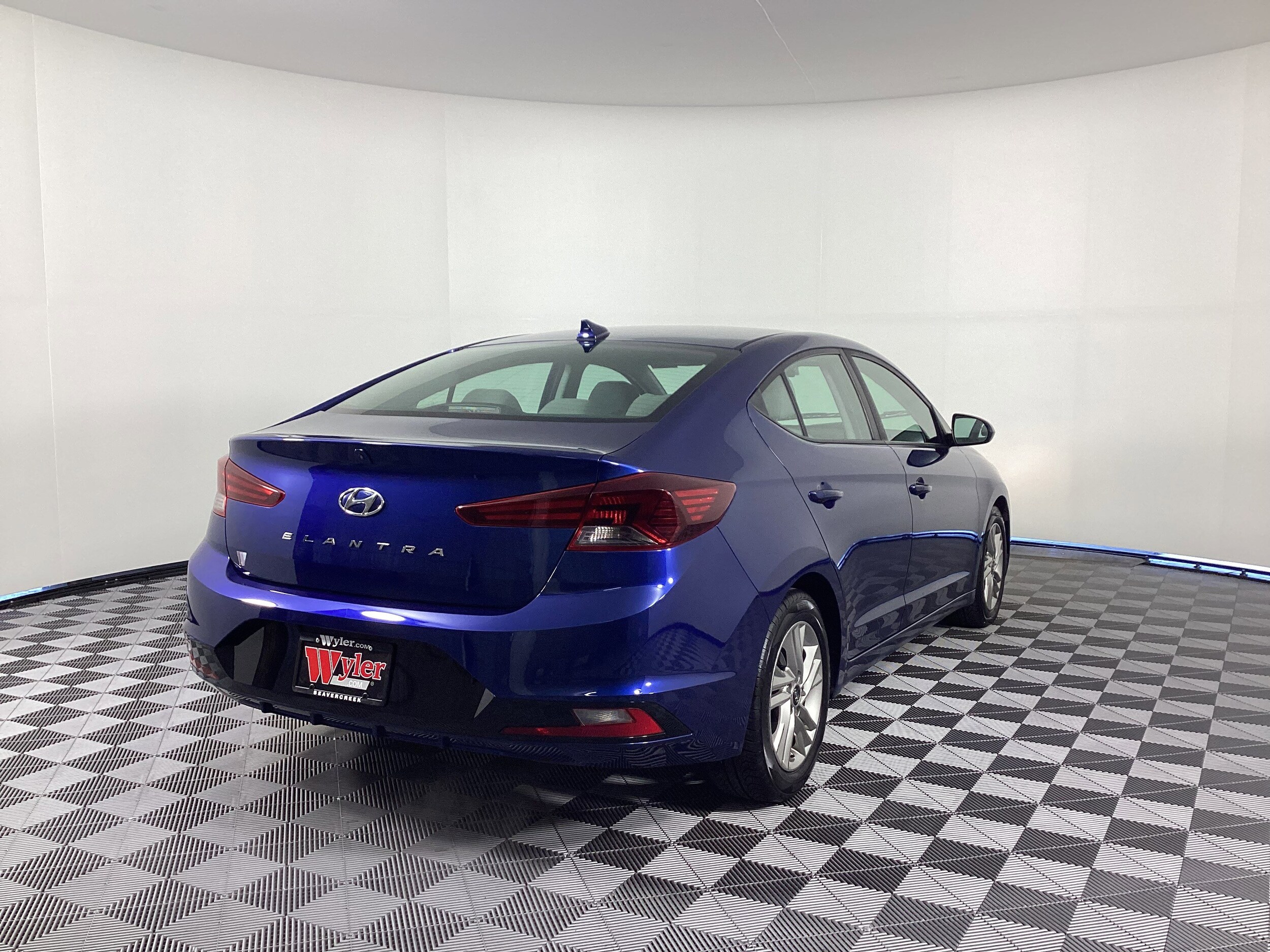 2020 Hyundai Elantra Value Edition photo 4