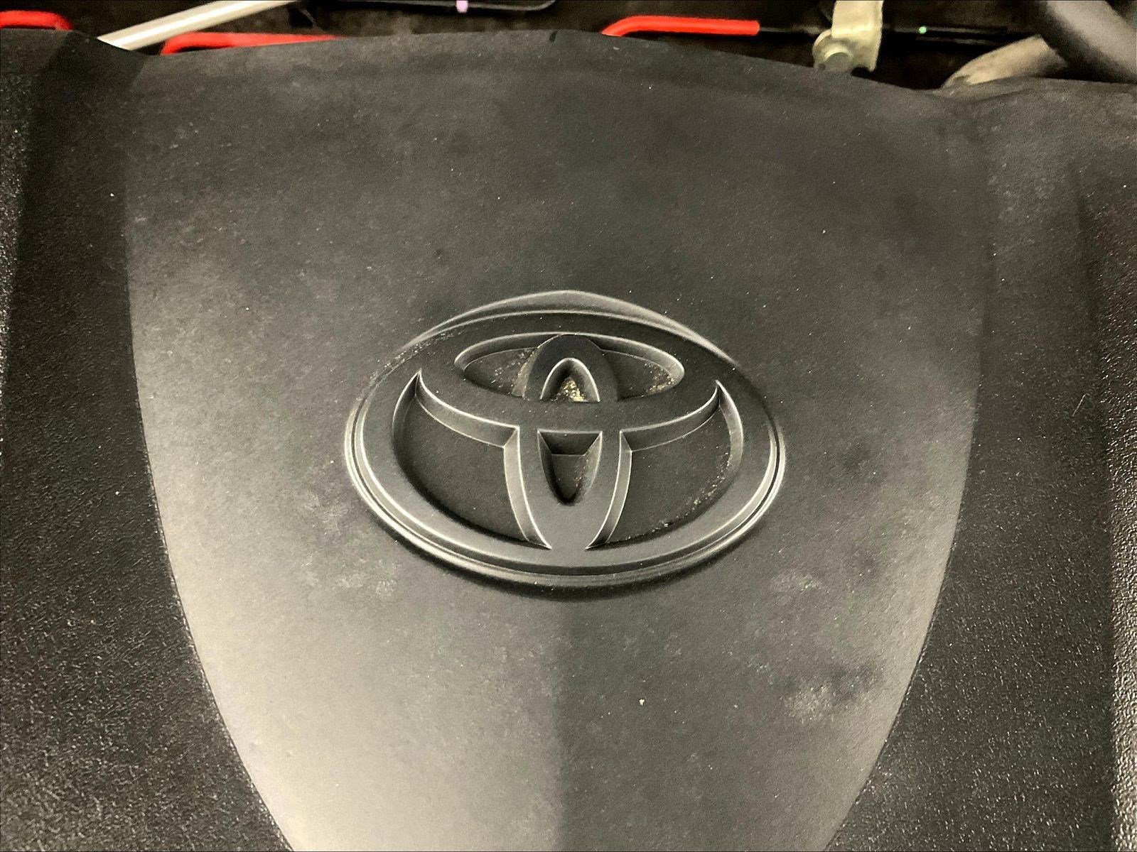 2020 Toyota RAV4 XSE - Photo 31