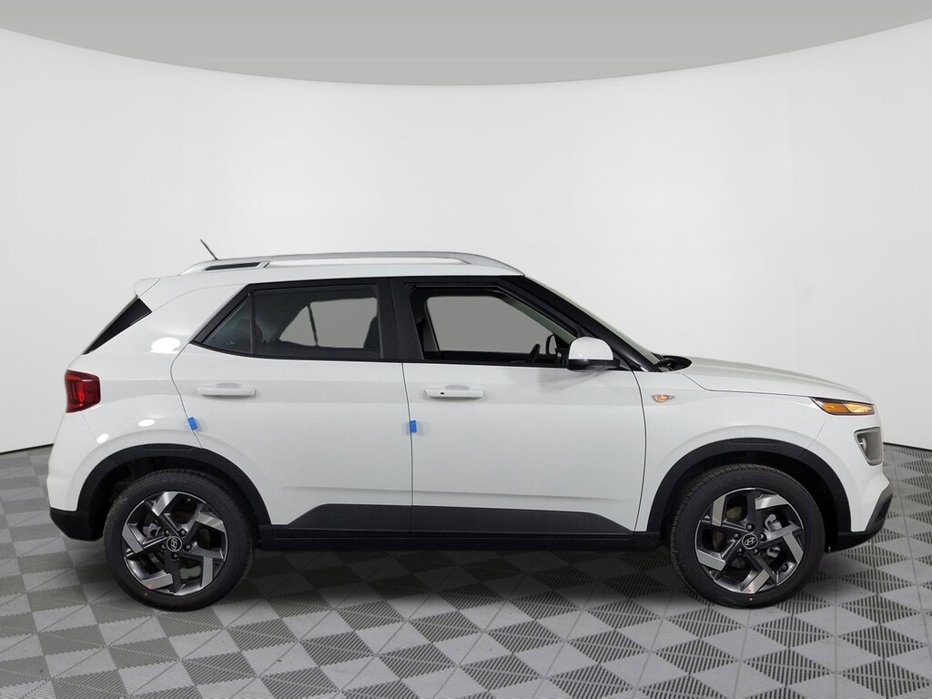 New 2026 Hyundai Venue SEL SUV