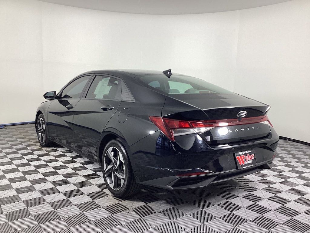 Used 2023 Hyundai Elantra SEL SEL IVT