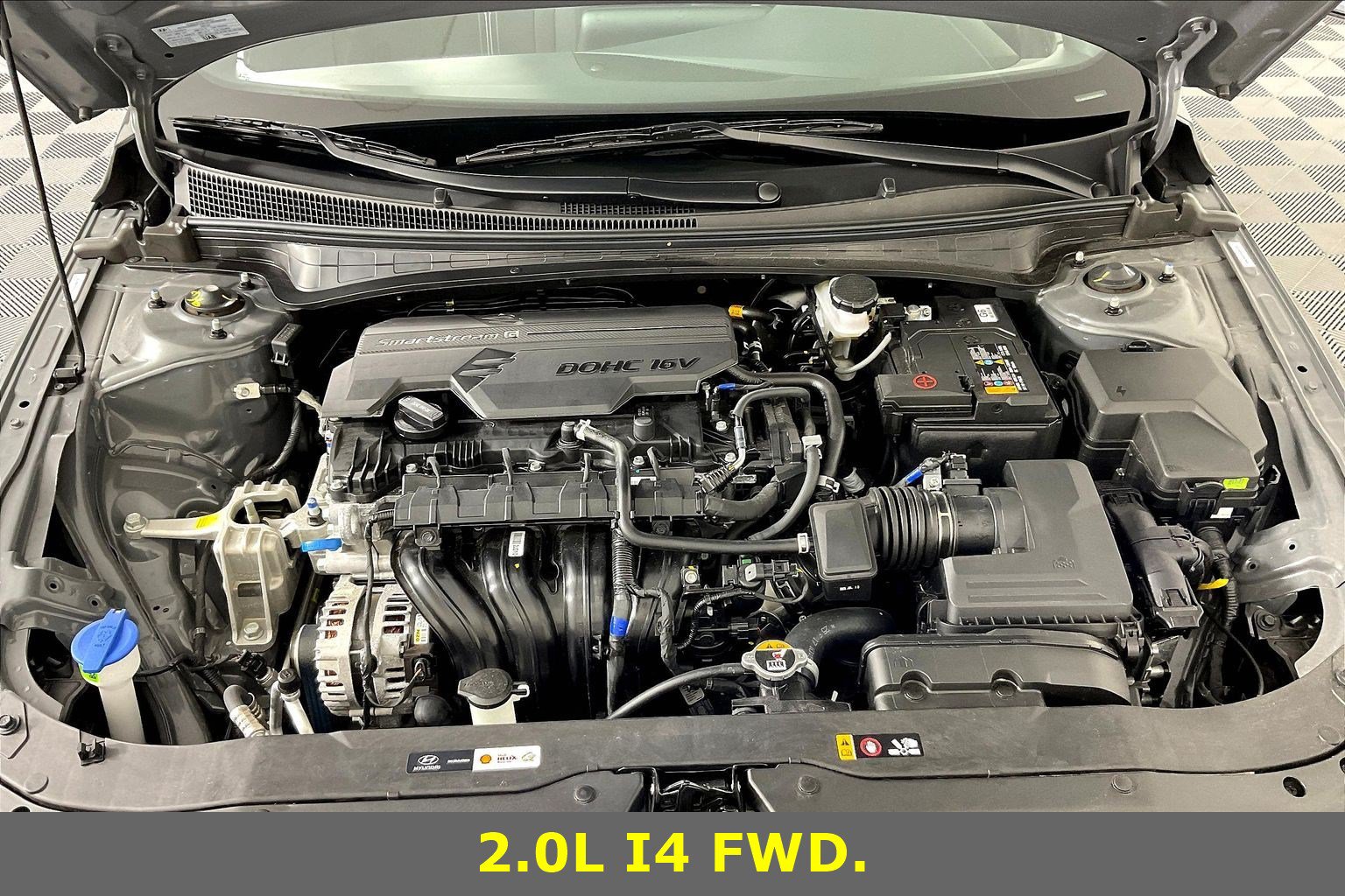 2025 Hyundai Elantra SEL - Photo 30