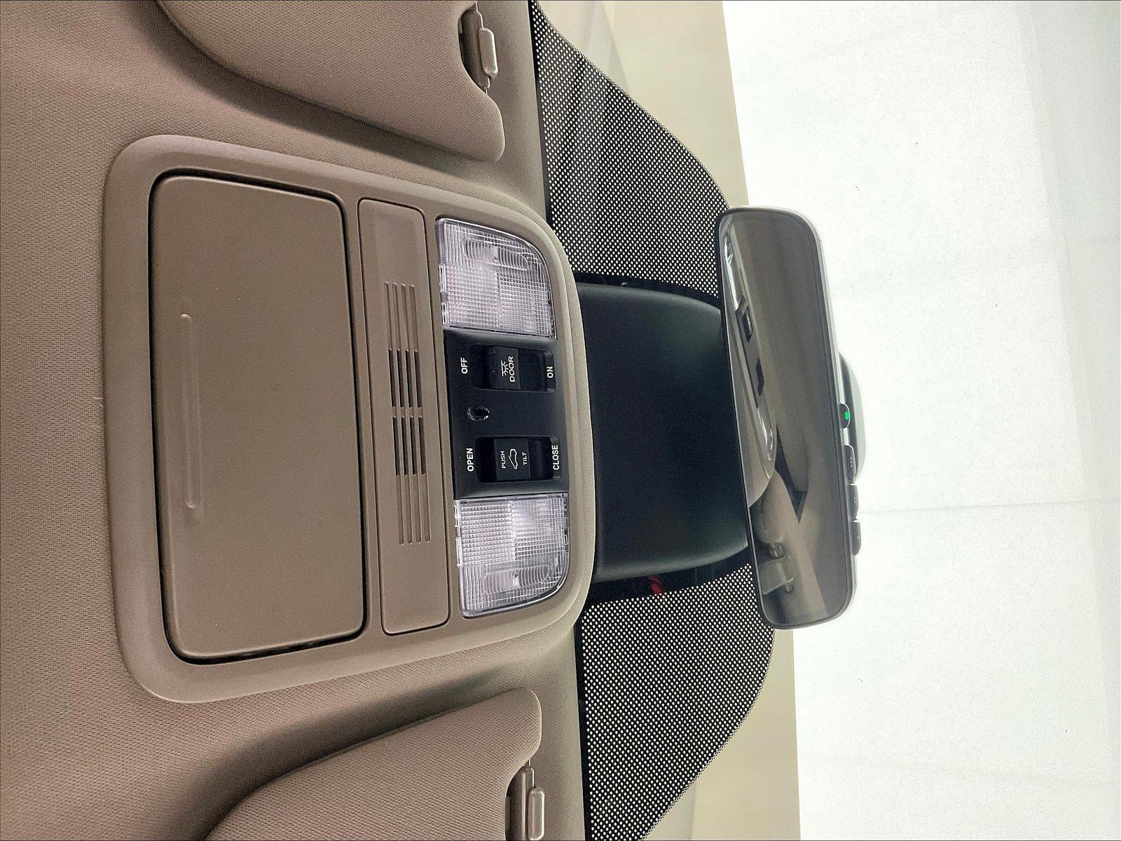 2024 Honda Odyssey EX-L - Photo 40