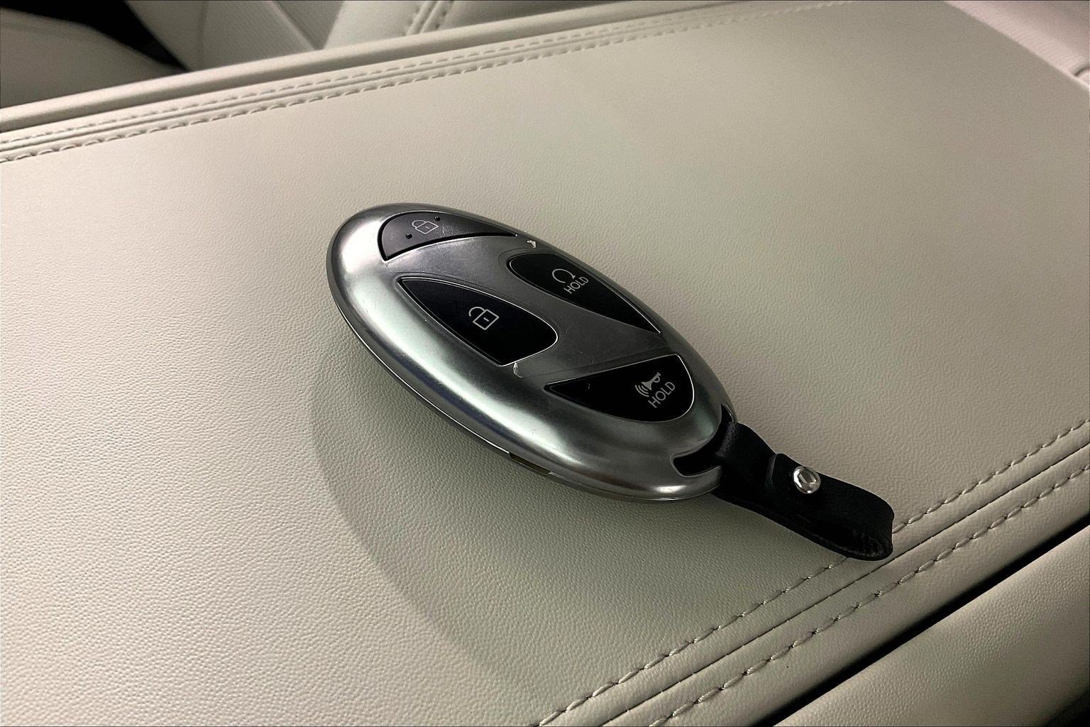 2026 Hyundai Santa Fe Limited - Photo 39