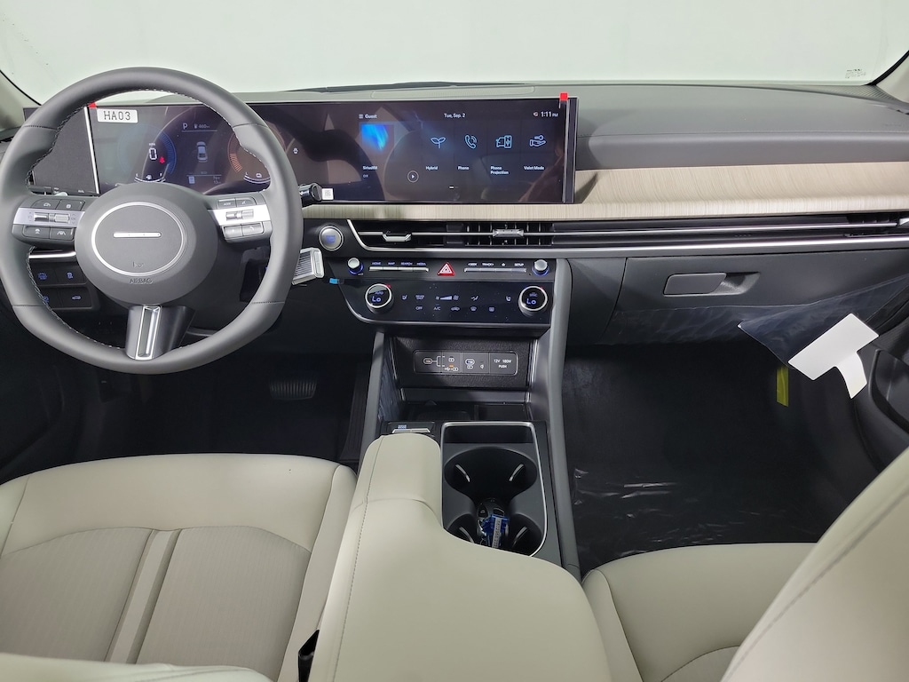 New 2025 Hyundai Sonata Hybrid SEL Sedan
