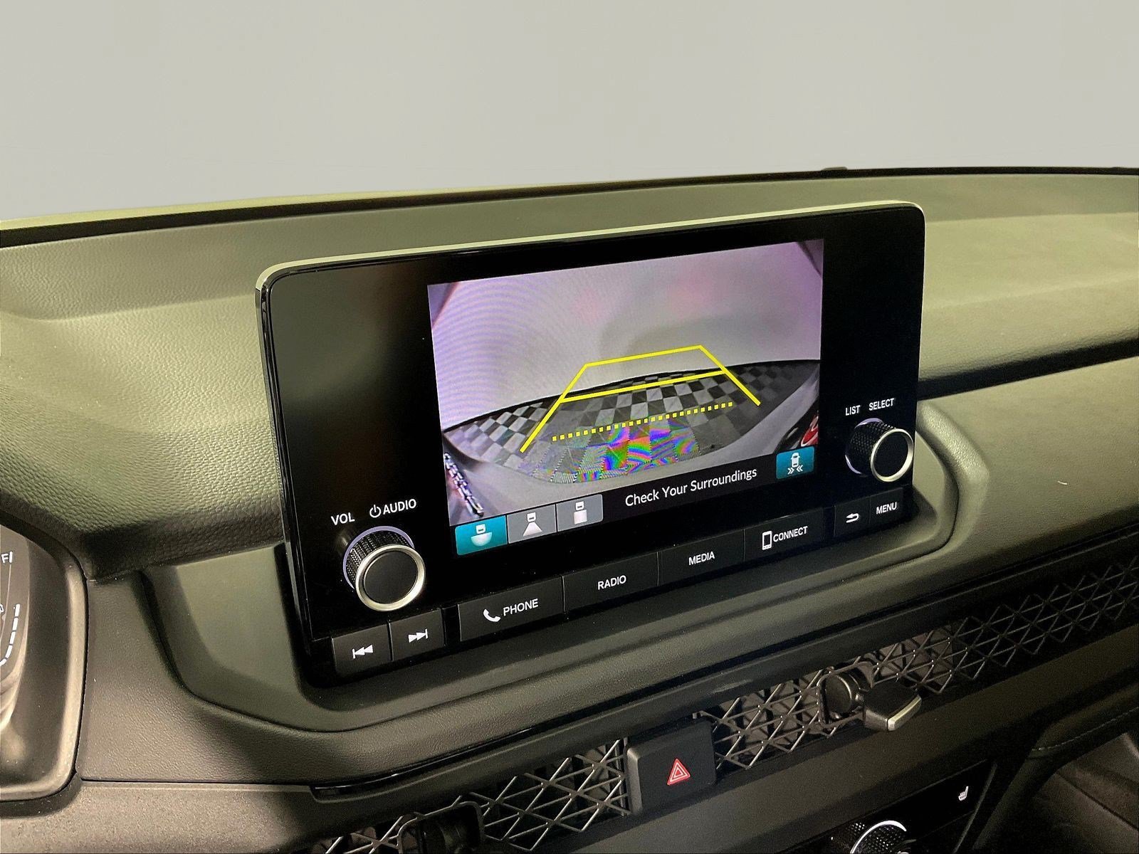 2025 Honda Accord SE - Photo 17