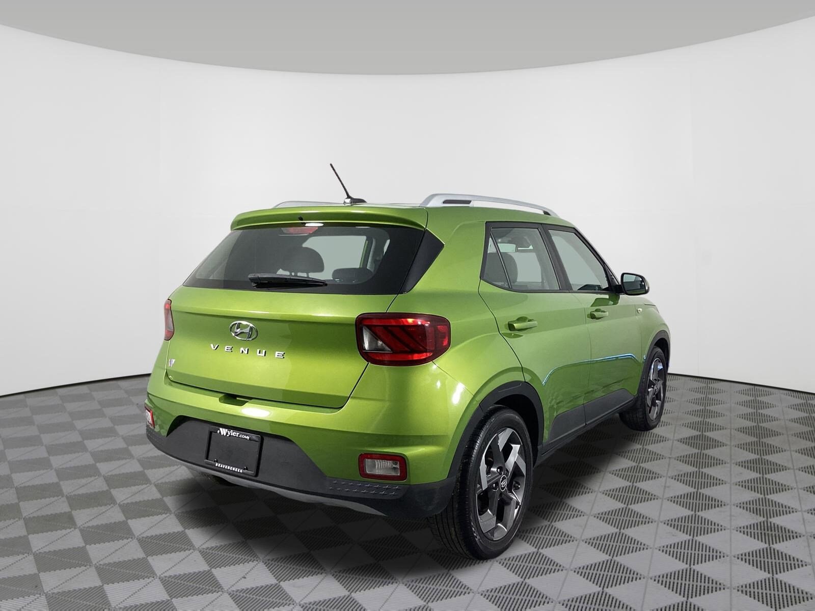 2023 Hyundai Venue SEL photo 3