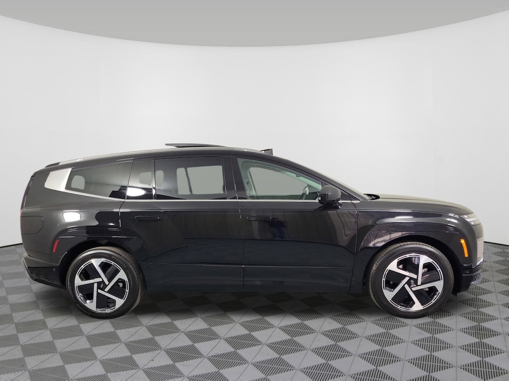 New 2026 Hyundai IONIQ 9 Performance Calligraphy SUV