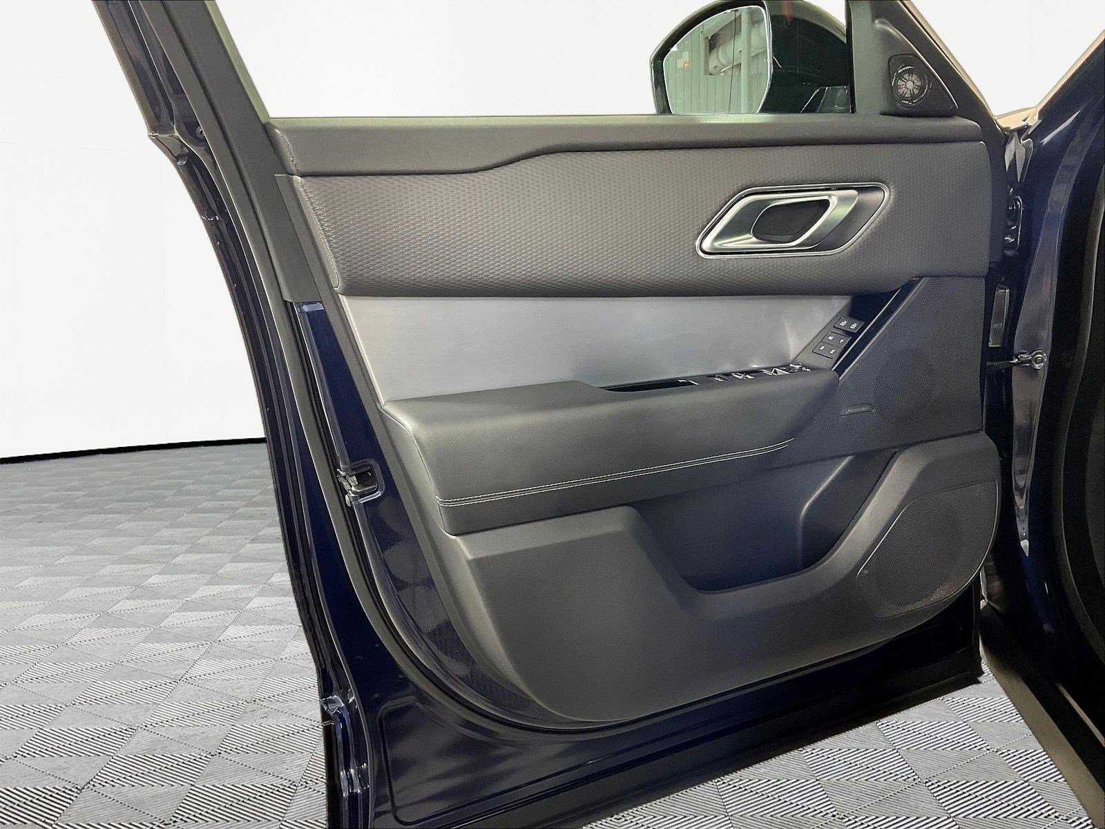 2021 Land Rover Range Rover Velar S - Photo 19