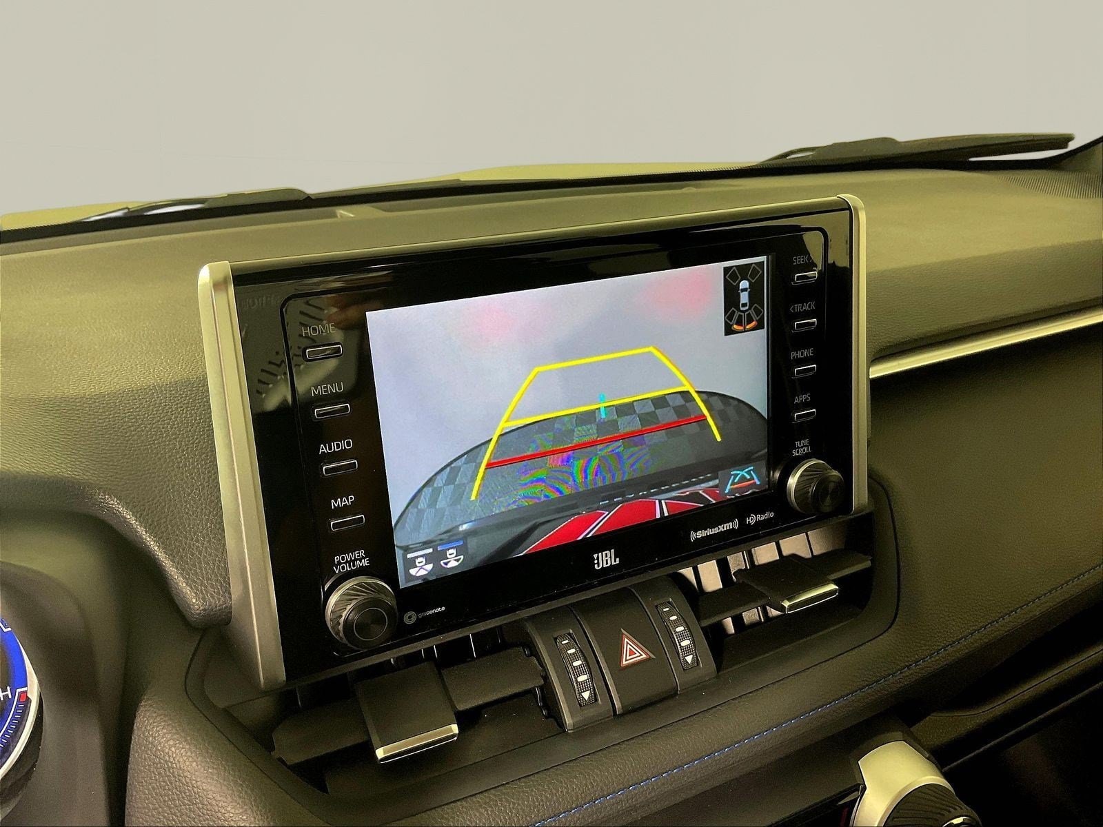 2020 Toyota RAV4 XSE - Photo 17