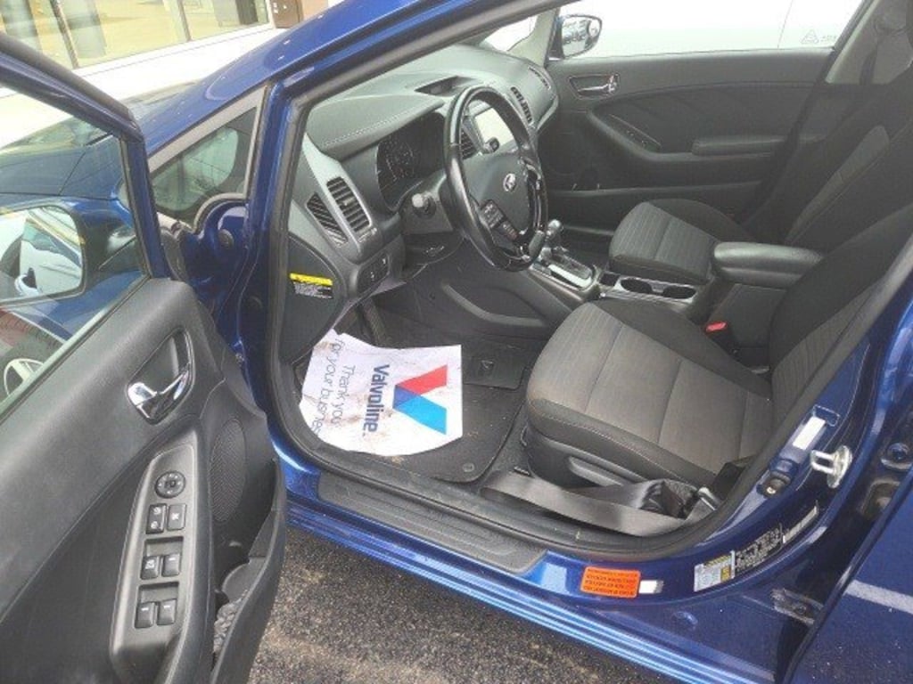 Used 2018 Kia Forte S S Auto