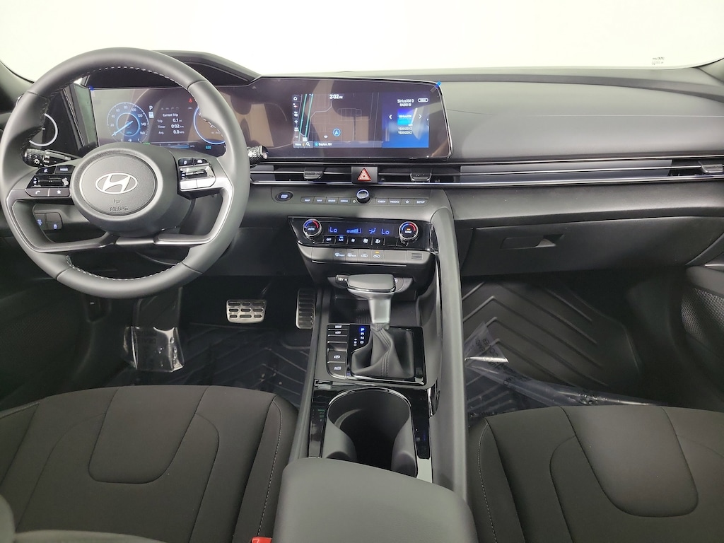 New 2025 Hyundai Elantra Hybrid SEL Sport Sedan