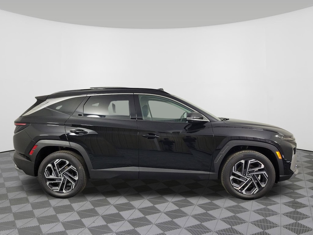 New 2025 Hyundai Tucson Hybrid Limited SUV