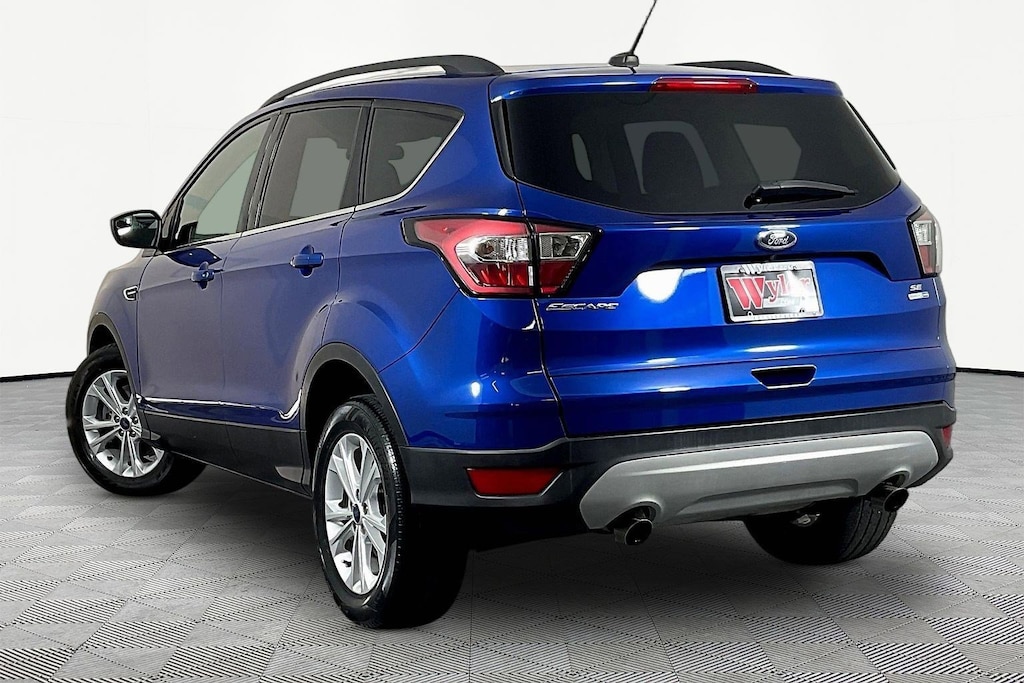 Used 2018 Ford Escape SE SE 4WD