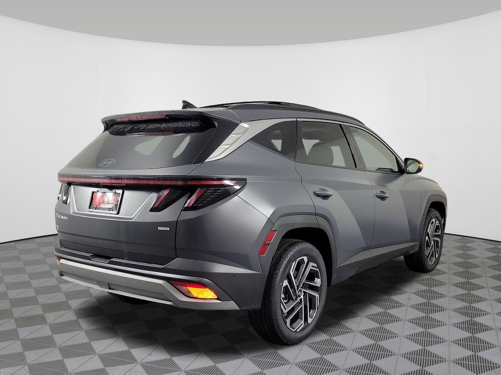 New 2026 Hyundai Tucson Limited AWD SUV