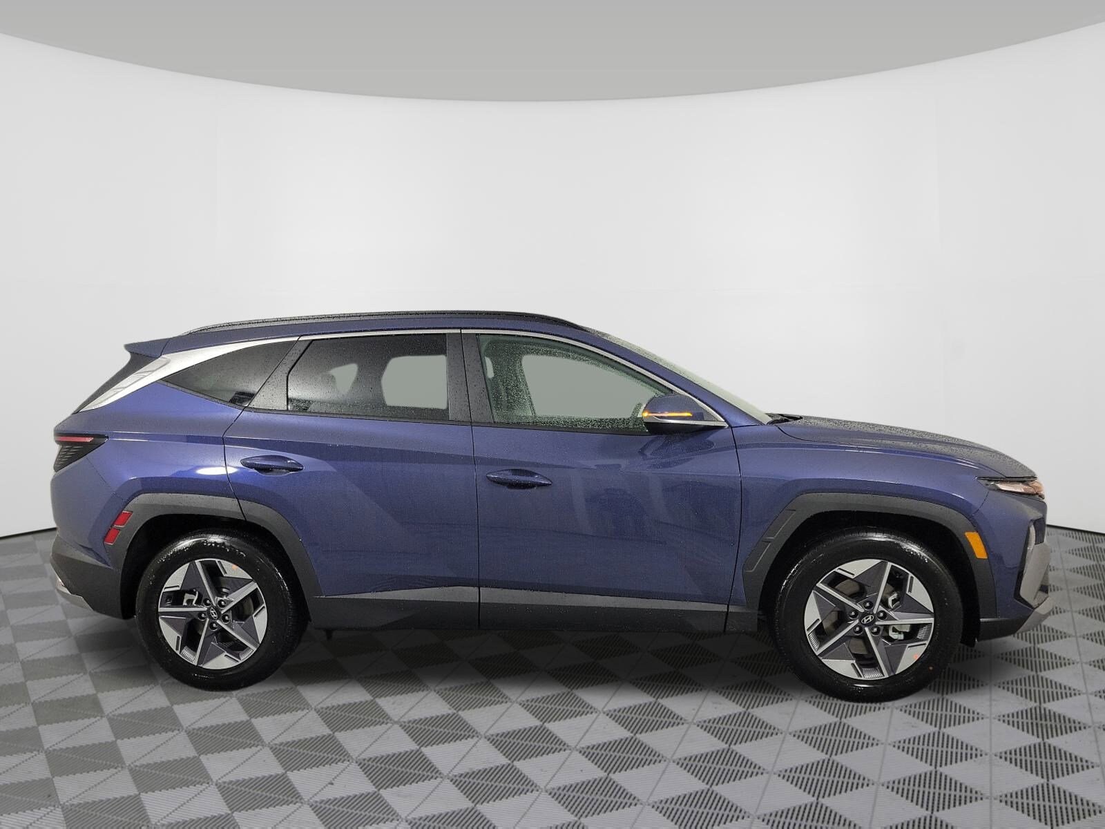 2026 Hyundai Tucson SEL Convenience photo 2